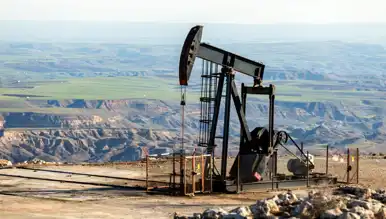 Ülke X, Petrolünü İndirimli Olarak Y'ye Satıyor