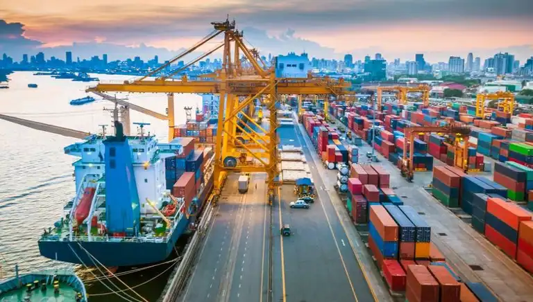 AB'de Eylül'de 9,6 Milyar Euro Ticaret Fazlası